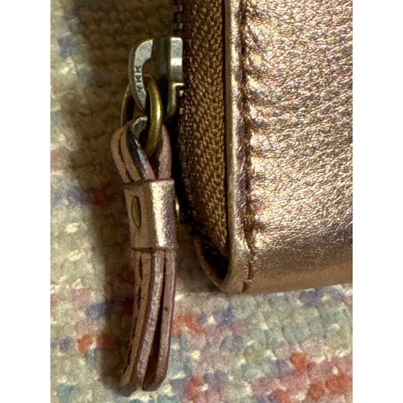 FOSSIL Soft Metallic Rose Gold Leather Zip Long Wallet Cardholder - Picture 3 of 11